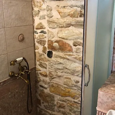 αρχοντικό γιούλη Appartement *