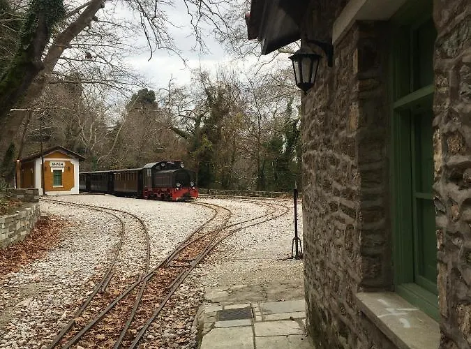 αρχοντικό γιούλη Apartment Mileai