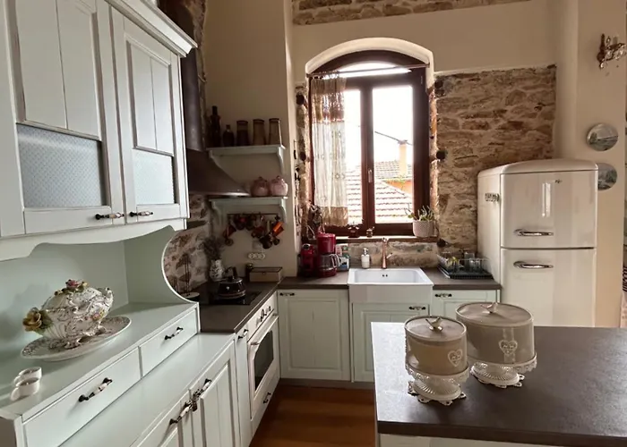 Apartment αρχοντικό γιούλη Mileai